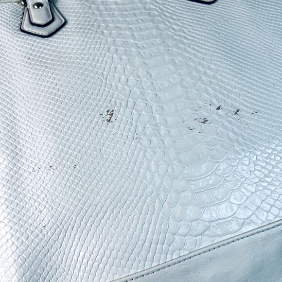 Coach Shoulder Bag Purse Reptile Tote Charlie Embossed Python Leather F28723 - Picture 12 of 16